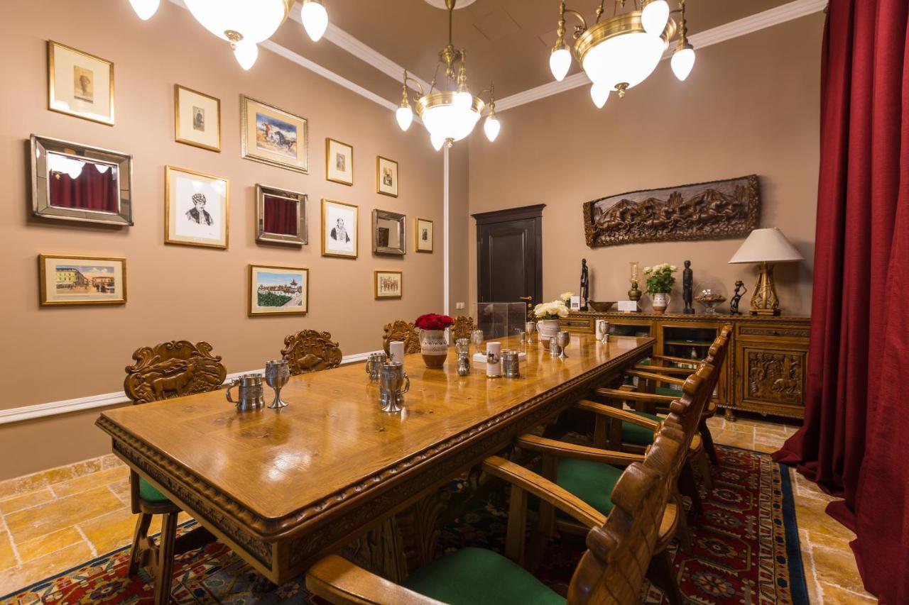 Country Spa Retreat سناجوف المظهر الخارجي الصورة The dining room